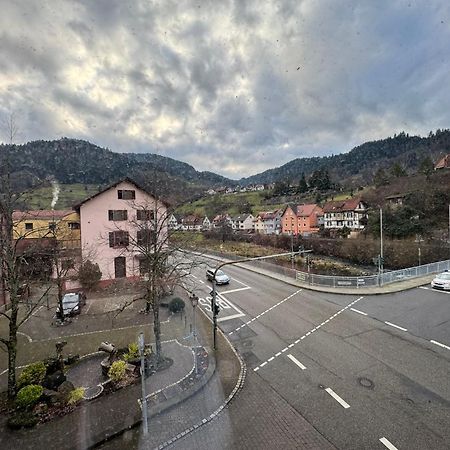 Hotel Gruener Baum - Hotel Im Murgtal, Schwarzwald Вайзенбах Экстерьер фото