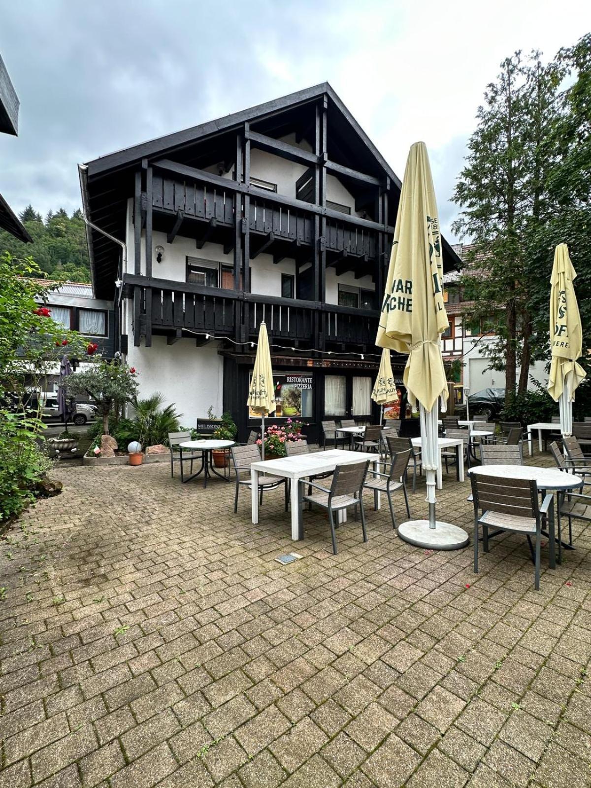 Hotel Gruener Baum - Hotel Im Murgtal, Schwarzwald Вайзенбах Экстерьер фото